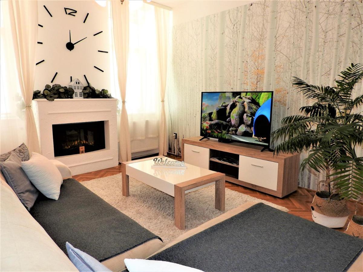 Léna Apartman - Eger Exterior foto